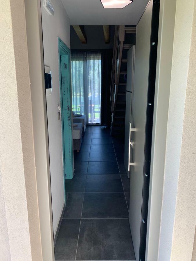 וורוורו Castella Apartments מראה חיצוני תמונה